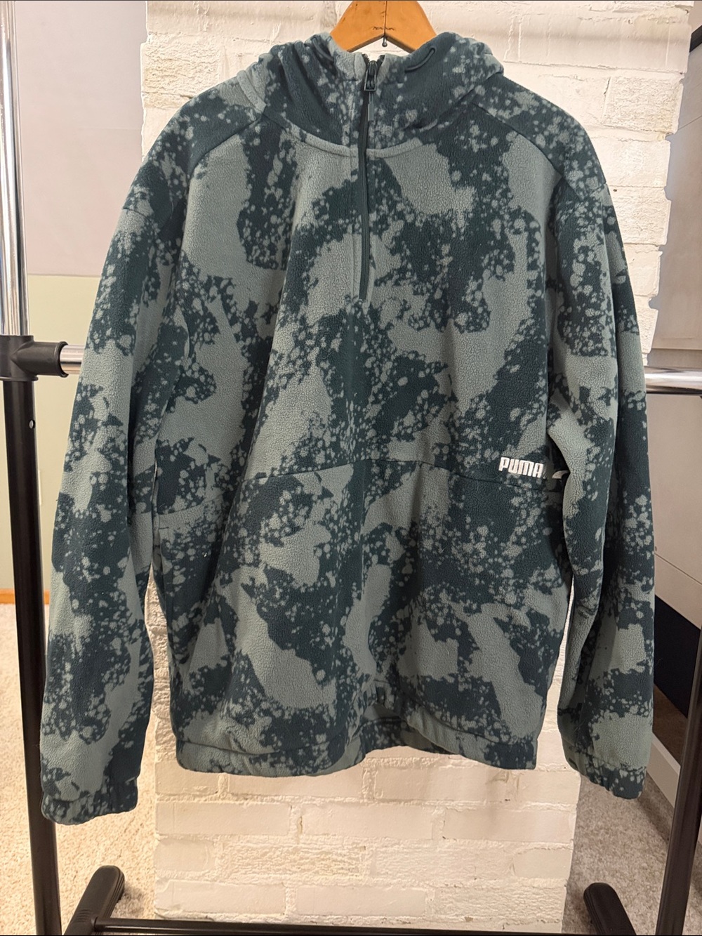Puma Men’s Teal and Dark Green Camouflage Pull-Over Fleece Hoodie